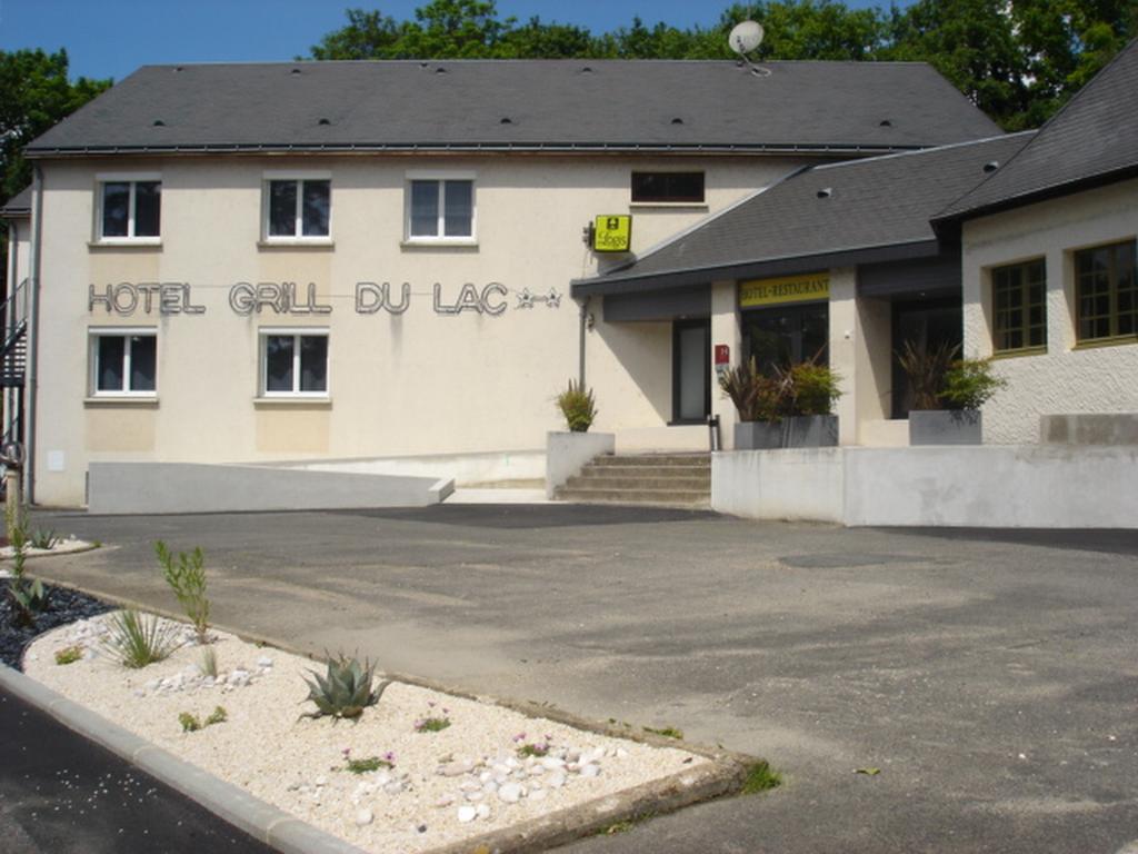 Hotel-Restaurant Du Lac Joue-les-Tours Exterior photo